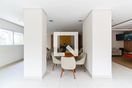 Apartamento à venda com 120m², 2 quartos e 2 vagas Apartamento à venda com 120m², 2 quartos e 2 vagasSalão de Festas
