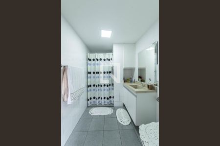 Banheiro de apartamento à venda com 2 quartos, 50m² em Cidade Monções, São Paulo