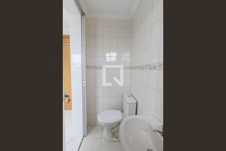 Apartamento para alugar com 130m², 3 quartos e 2 vagasBanheiro de Serviço
