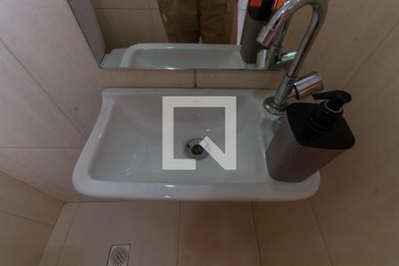 Casa de condomínio à venda com 110m², 3 quartos e 2 vagasBanheiro/Quarto 3