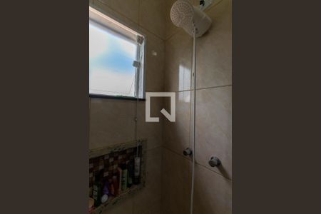 Casa de condomínio à venda com 110m², 3 quartos e 2 vagasBanheiro/Quarto 2