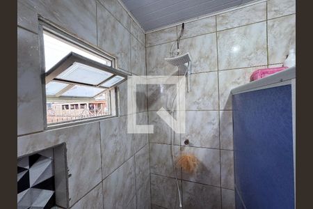 Casa à venda com 110m², 2 quartos e 2 vagas Casa à venda com 110m², 2 quartos e 2 vagasBanheiro
