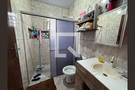 Casa à venda com 110m², 2 quartos e 2 vagas Casa à venda com 110m², 2 quartos e 2 vagasBanheiro
