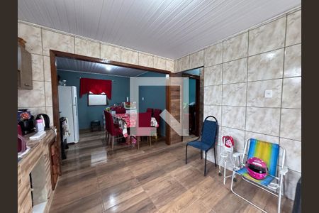 Casa à venda com 110m², 2 quartos e 2 vagas Casa à venda com 110m², 2 quartos e 2 vagasCozinha