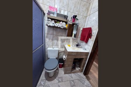 Casa à venda com 110m², 2 quartos e 2 vagas Casa à venda com 110m², 2 quartos e 2 vagasBanheiro