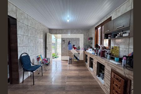 Casa à venda com 110m², 2 quartos e 2 vagas Casa à venda com 110m², 2 quartos e 2 vagasCozinha