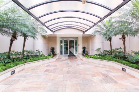 Apartamento à venda com 82m², 3 quartos e 2 vagasEntrada