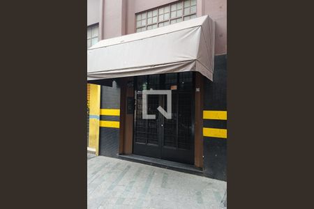 Apartamento à venda com 102m², 2 quartos e sem vagaFachada