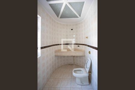 Casa à venda com 450m², 4 quartos e 5 vagasLavabo 2