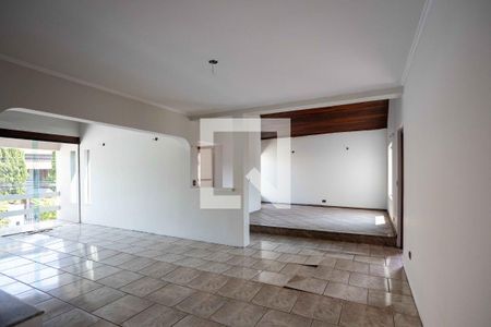 Casa à venda com 450m², 4 quartos e 5 vagasSala 3