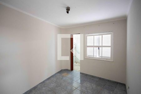 Casa à venda com 450m², 4 quartos e 5 vagasCozinha 2