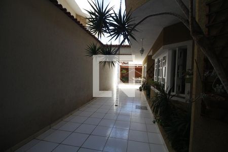 Casa à venda com 270m², 3 quartos e 8 vagasGaragem