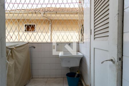 Apartamento para alugar com 67m², 2 quartos e 1 vagaÁrea de Serviço