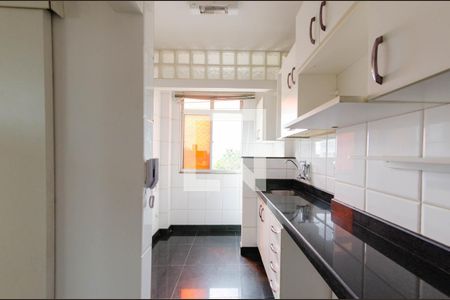 Apartamento à venda com 55m², 2 quartos e 2 vagasCozinha