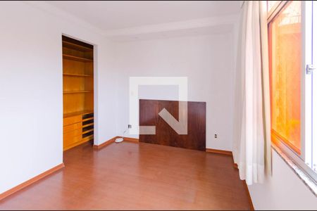Apartamento à venda com 55m², 2 quartos e 2 vagasQuarto 2
