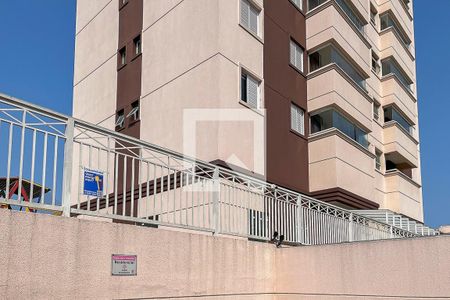 Apartamento à venda com 60m², 2 quartos e 2 vagasFachada + plaquinha
