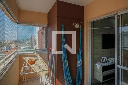 Apartamento à venda com 60m², 2 quartos e 2 vagasVaranda