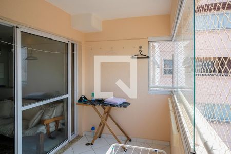 Apartamento à venda com 60m², 2 quartos e 2 vagasVaranda