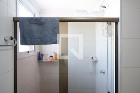 Apartamento à venda com 60m², 2 quartos e 2 vagasBanheiro da suíte