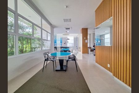 Apartamento à venda com 162m², 3 quartos e 3 vagasÁrea comum - Salão de festas