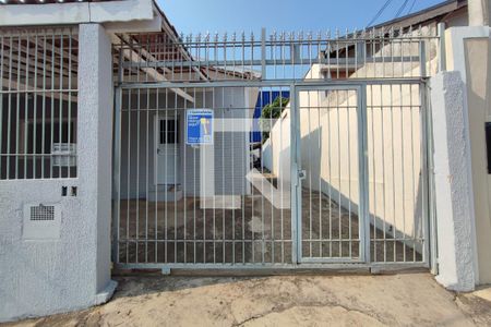 Casa para alugar com 80m², 2 quartos e 1 vagaPLACA INSTALADA NA FACHADA