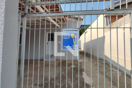 Casa para alugar com 80m², 2 quartos e 1 vagaPLACA INSTALADA NA FACHADA