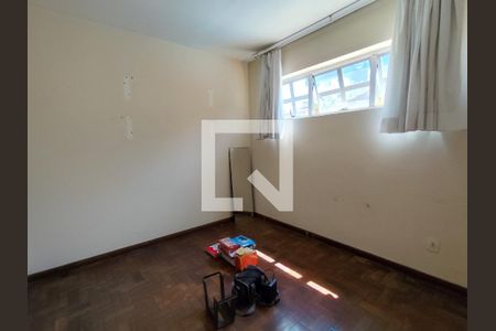 Casa para alugar com 362m², 4 quartos e 4 vagas Casa para alugar com 362m², 4 quartos e 4 vagasQuarto de Serviço