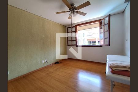 Casa para alugar com 362m², 4 quartos e 4 vagas Casa para alugar com 362m², 4 quartos e 4 vagasQuarto 3