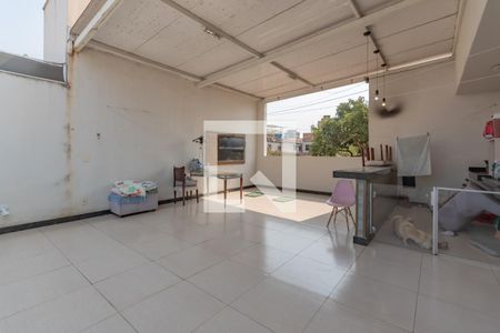 Apartamento à venda com 120m², 3 quartos e 1 vaga Apartamento à venda com 120m², 3 quartos e 1 vagaÁrea de Serviço