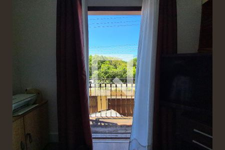 Casa à venda com 252m², 4 quartos e 5 vagasSacada Quarto 1