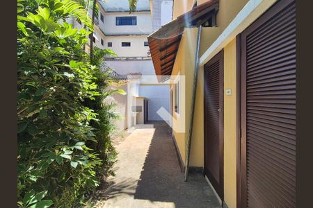 Casa à venda com 252m², 4 quartos e 5 vagasÁrea externa