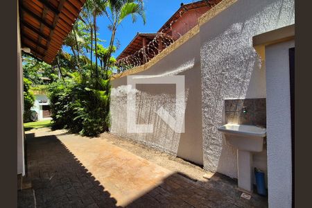 Casa à venda com 252m², 4 quartos e 5 vagasÁrea externa