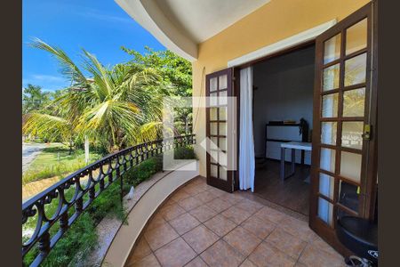 Casa à venda com 252m², 4 quartos e 5 vagasVaranda do quarto 2