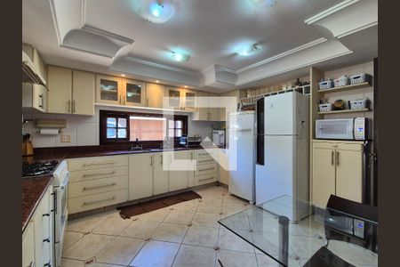 Casa à venda com 252m², 4 quartos e 5 vagasCozinha