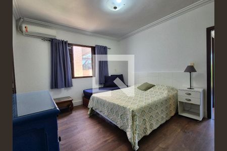 Casa à venda com 252m², 4 quartos e 5 vagasSuite 1