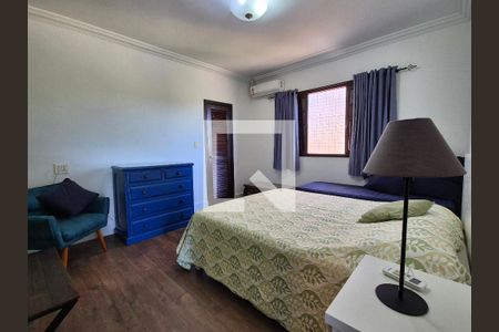 Casa à venda com 252m², 4 quartos e 5 vagasSuite 1