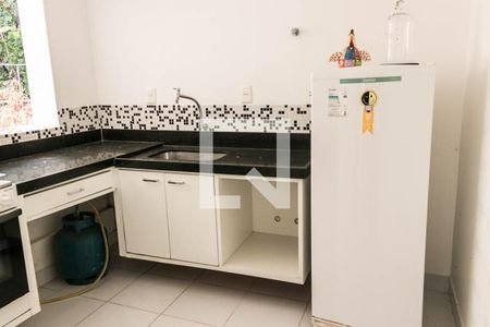 Casa de condomínio para alugar com 500m², 5 quartos e 4 vagasCozinha