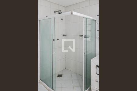 Casa de condomínio para alugar com 500m², 5 quartos e 4 vagasBanheiro