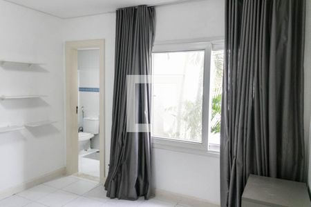 Casa de condomínio para alugar com 500m², 5 quartos e 4 vagasQuarto