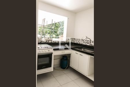 Casa de condomínio para alugar com 500m², 5 quartos e 4 vagasCozinha