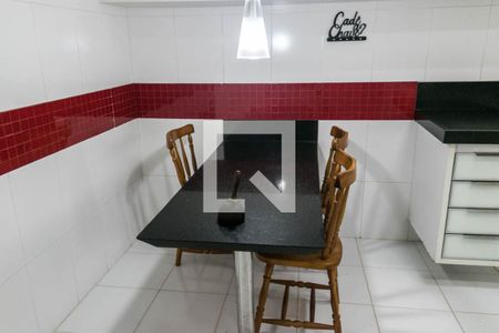 Casa de condomínio para alugar com 500m², 5 quartos e 4 vagasCozinha