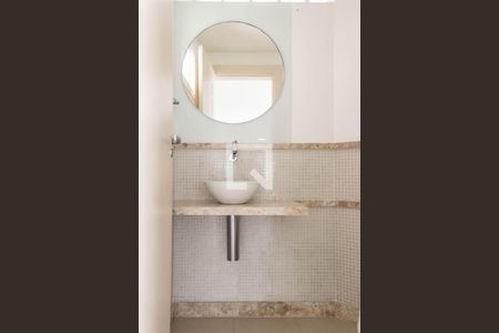 Casa de condomínio para alugar com 500m², 5 quartos e 4 vagasBanheiro