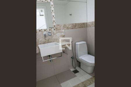 Casa de condomínio para alugar com 500m², 5 quartos e 4 vagasBanheiro