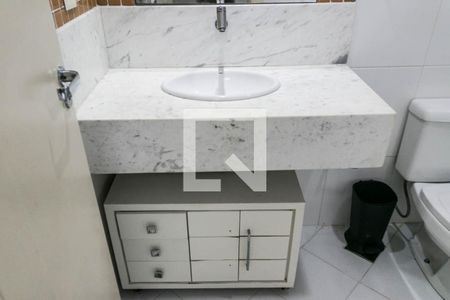 Casa de condomínio para alugar com 500m², 5 quartos e 4 vagasBanheiro