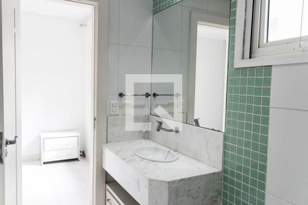 Casa de condomínio para alugar com 500m², 5 quartos e 4 vagasBanheiro