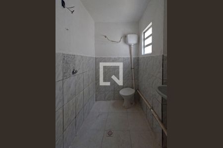 Banheiro de casa para alugar com 1 quarto, 50m² em Casa Verde Alta, São Paulo