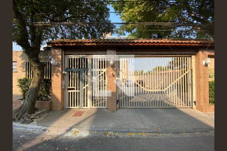 Apartamento à venda com 49m², 2 quartos e 1 vaga Apartamento à venda com 49m², 2 quartos e 1 vagaFachada