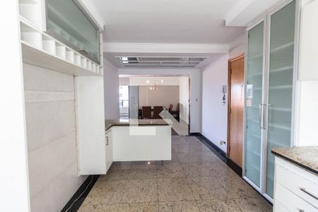 Apartamento à venda com 164m², 3 quartos e 2 vagas Apartamento à venda com 164m², 3 quartos e 2 vagasCozinha