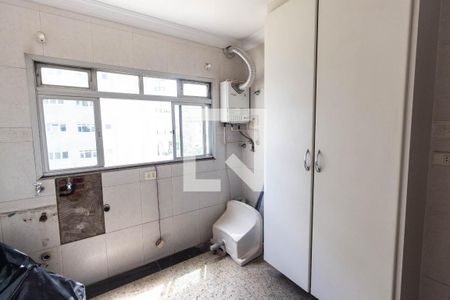 Apartamento à venda com 164m², 3 quartos e 2 vagas Apartamento à venda com 164m², 3 quartos e 2 vagasÁrea de serviço