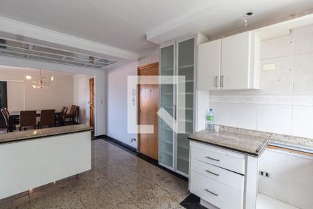 Apartamento à venda com 164m², 3 quartos e 2 vagas Apartamento à venda com 164m², 3 quartos e 2 vagasCozinha